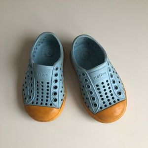 Native “Miller” shoes size 4